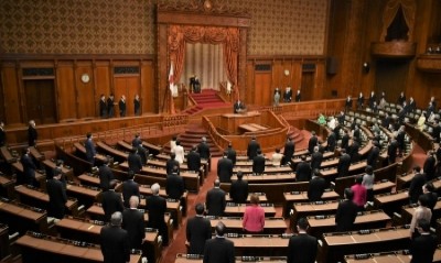 जापान एलडीपी पार्टी अपने  नए सांसदों को दान देने के लिए कहेगी