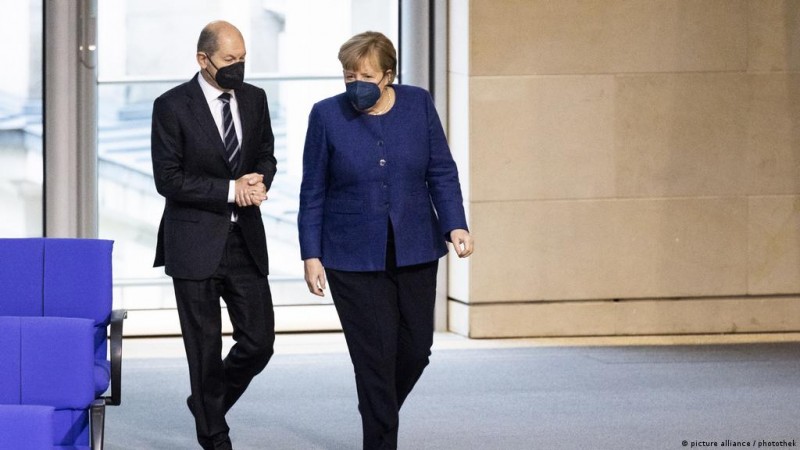जर्मन संसद ने कोविड प्रसार को रोकने के लिए कानून संशोधन को मंजूरी दी