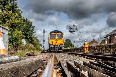 ब्रिटेन सरकार ने  बड़े पैमाने पर रेलवे परियोजना में किया निवेश
