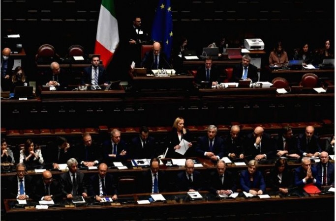 Rome: Italy cabinet passes new budget law