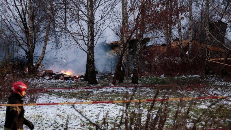 Cargo Plane Crash in Lithuania: One Dead, House Destroyed