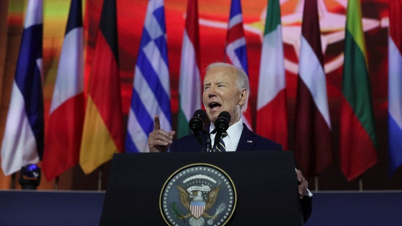 Joe Biden Set to Approve $725 Million Arms Aid Package for Ukraine