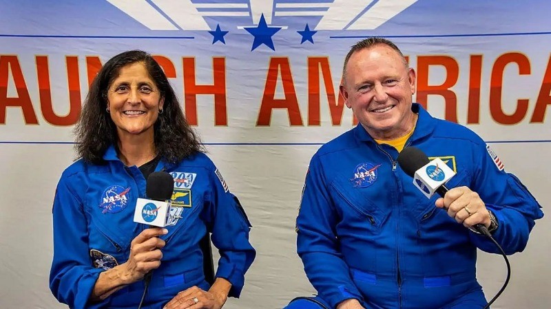 NASA astronauts Sunita Williams, Barry Wilmore Williams Share Thanksgiving Plans From the Int'l Space-Station