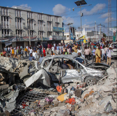 Police: Somali forces fight armed groups for control of a hotel in Mogadishu