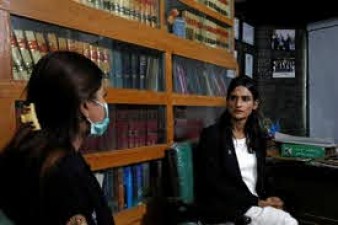 Beggar to Lawyer, Pakistan's first Transgender aims to become Judge