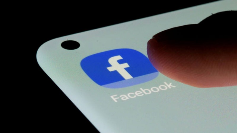 यूके रेगुलेटर ने फेसबुक को ऑनलाइन जीआईएफ प्लेटफॉर्म Giphy को  बेचने का निर्देश दिया