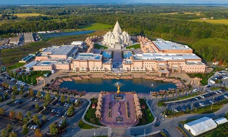 Grand Unveiling: World's Largest Hand-Carved Hindu Temple to Inaugurate Tomorrow