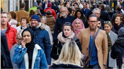 Record Immigration Boosts UK Population: A New Era of Growth