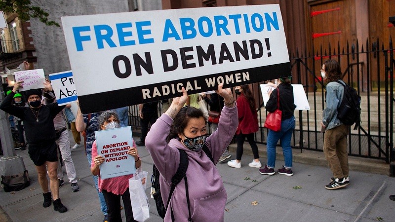 बिडेन एडमिन ने सुप्रीम कोर्ट से टेक्सास गर्भपात कानून को रोकने के लिए कहा