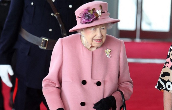 British Queen backs Home after Night at Hospital for Preliminary Investigations