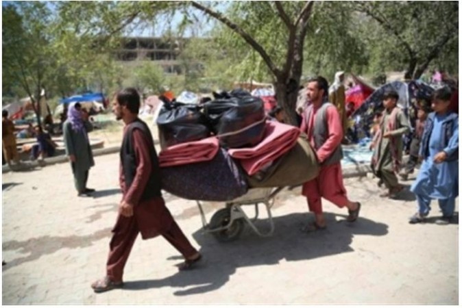 इस वर्ष लगभग 500,000 अफगानों को स्वास्थ्य सहायता प्राप्त हुई: रिपोर्ट्स