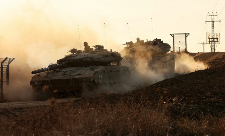 Israeli PM Netanyahu signals intent on ground offensive in Gaza