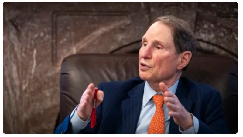 US senator Ron Wyden unveils a proposal to levy a new tax on billionaires