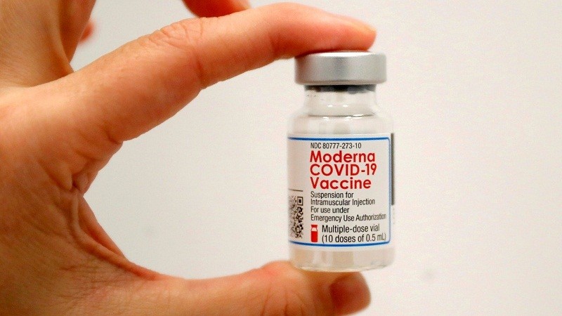 Black particles seen in Moderna vaccine in Japan, prompting region to put shots from the batch on hold