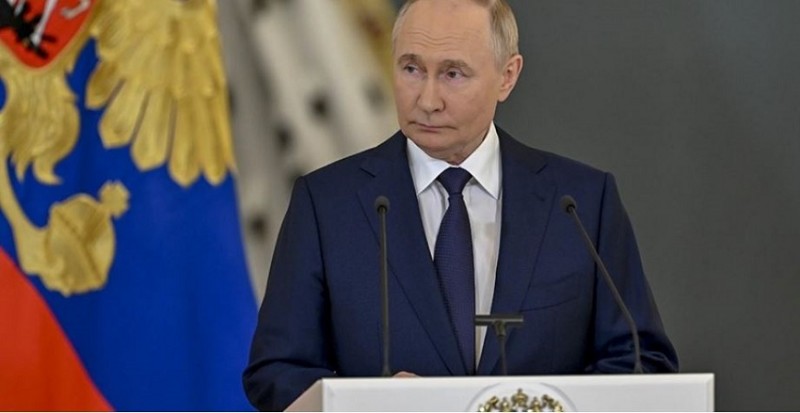 Putin Says Ukraine's Kursk Incursion Will Not Hinder Russian Advances in Eastern Ukraine