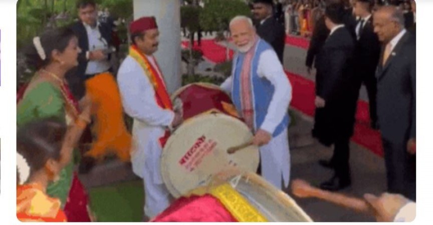 PM Modi Joins Singapore Celebrations, Showcases Dhol Skills