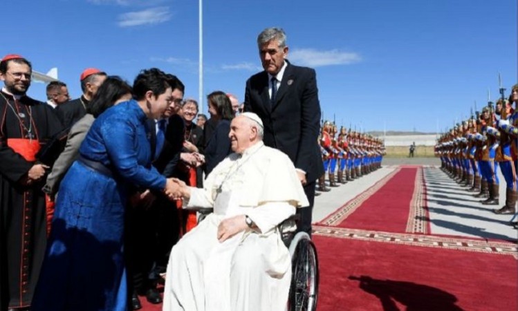 Pope Francis Concludes Historic Mongolia Visit and Returns to Rome