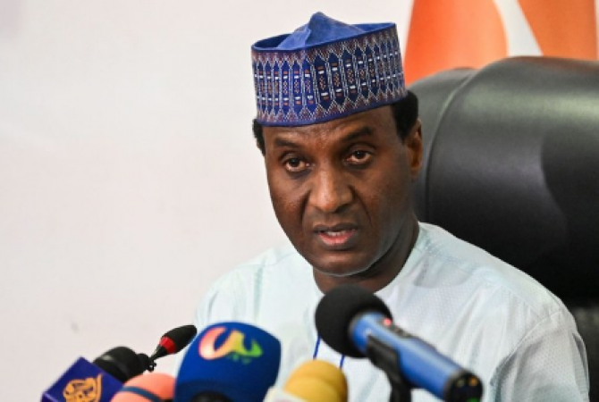 Niger's Junta-Appointed PM Engages in Ongoing Talks with ECOWAS Amid Sanctions