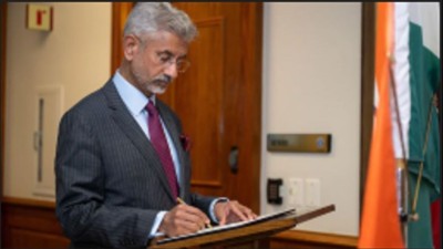 Jaishankar Highlights Unbalanced Trade Ties with China, Calls for Selective Engagement