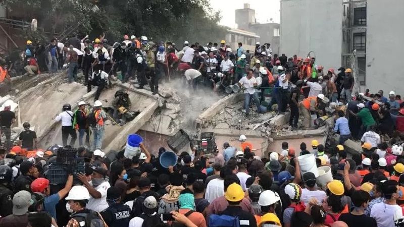 Mexico:Earthquake with strong magnitude shakes the city