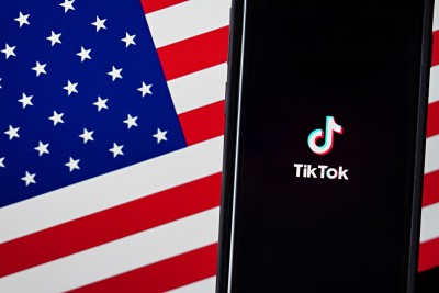 Tik Tok representatives plead the US govt to continue the operation of the app