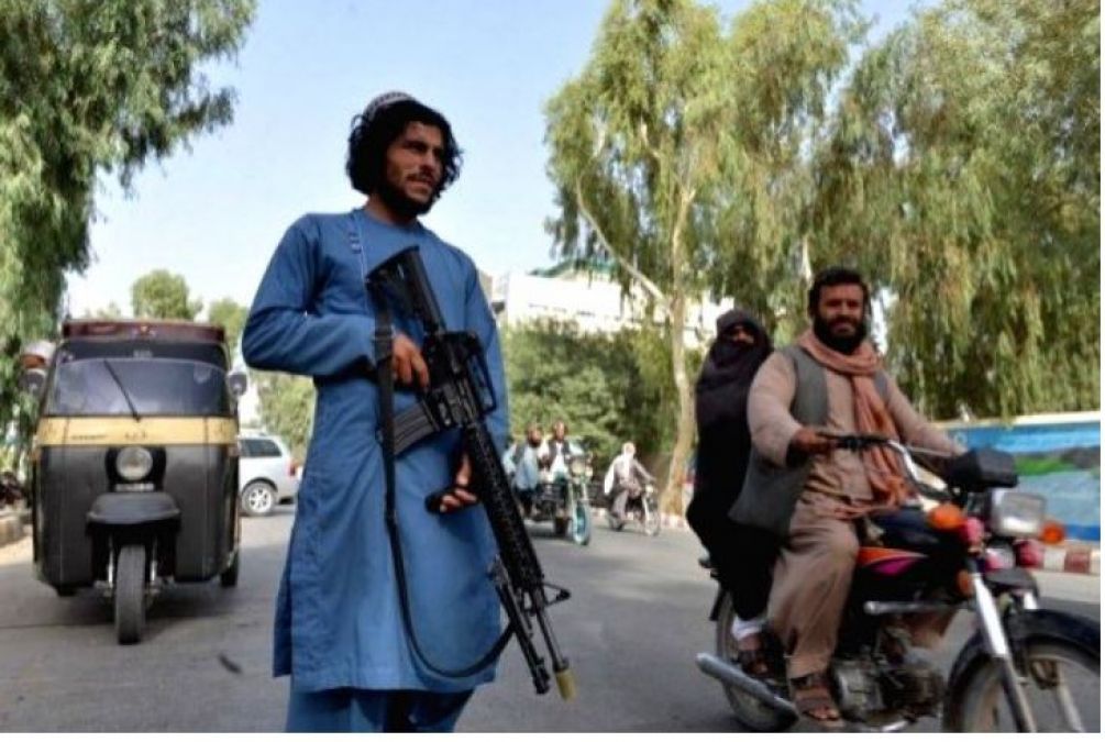 US senators seek assessment of Pakistan’s role in Taliban victory