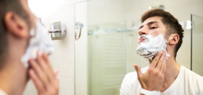 Mastering the Art of Shaving: Expert Tips for a Flawless Face