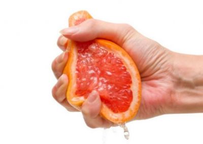 Grapefruit can make your skin young for long time