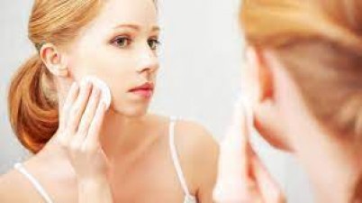 Beauty Sleep: 5 Reasons to Never Skip Makeup Removal