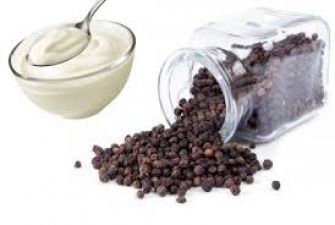 Black pepper face pack brings natural beauty