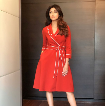Don't you think Shilpa Shetty's red-hot dress is perfect to wear this Christmas?