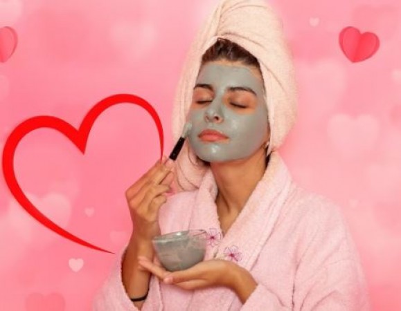 If you want glowing skin on Valentine's Day then use this paste made at home