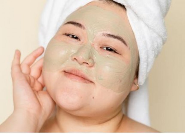 For skin care, make this herbal face mask according to your skin
