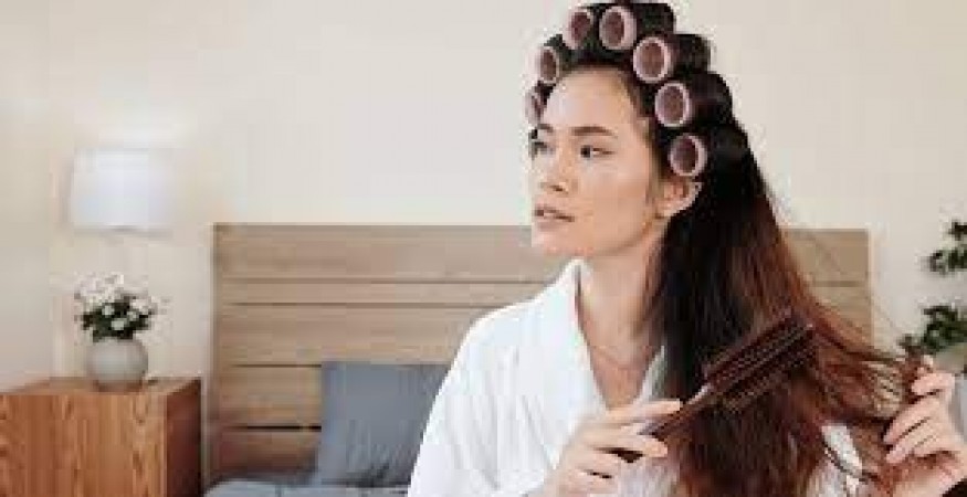 You can get so many benefits by sleeping after combing your hair at night, these problems will go away