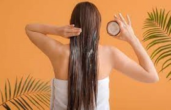 How often to apply oil to hair in winter?