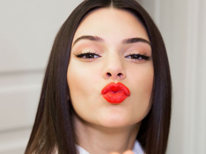 How To Make Organic Lipstick With Only 2 Ingredient ?