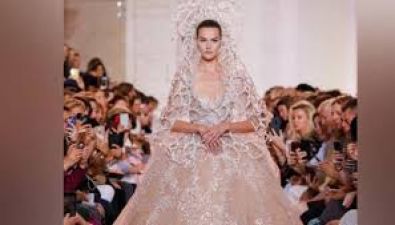 Elie Saab and Viktor & Rolf grace the evening of Fall 2018 Paris Couture Week