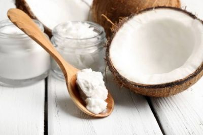 Coconut oil and Baking soda will return your skin glow