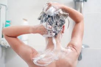 Understanding the Potential Hazards of Sulfur-Based Shampoo