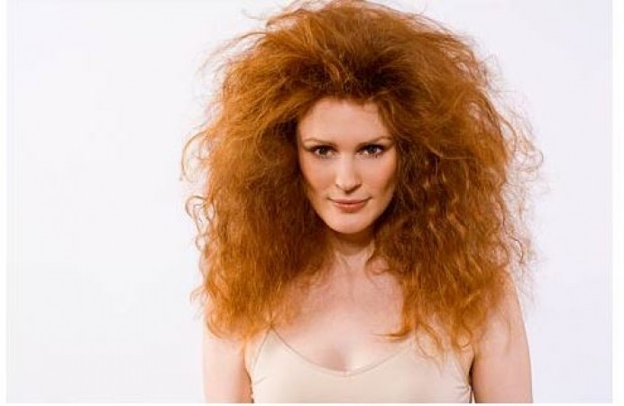 Managing Frizz and Humidity in the Rainy Season
