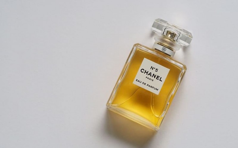 Coco Chanel: The Timeless Elegance of Chanel No. 5 Perfume
