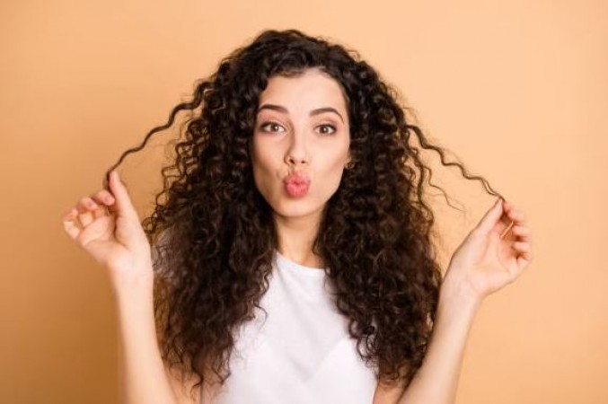 The Ultimate Guide to Curly Hair Care: Embrace Your Natural Curls with Confidence