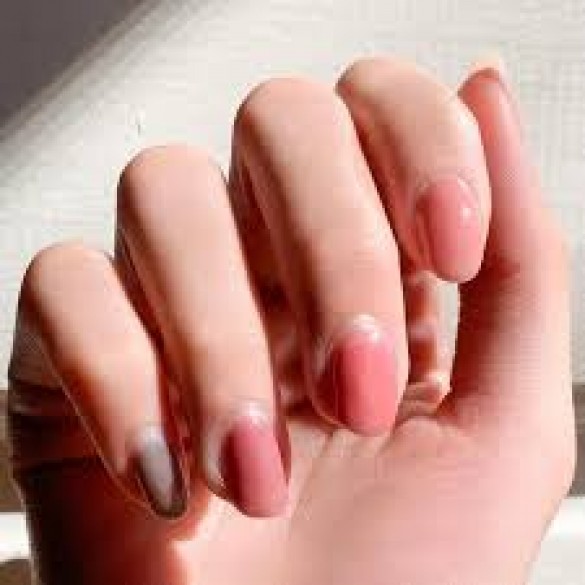 Nail Polish Effects: Does applying nail polish increase nails? Know its advantages and disadvantages