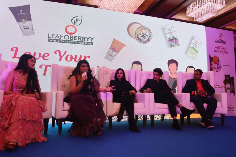 Munira Kudrati and Utkarsh Gupta admires Founder Gazal Kothari 's Skincare brand LeafOBerryy