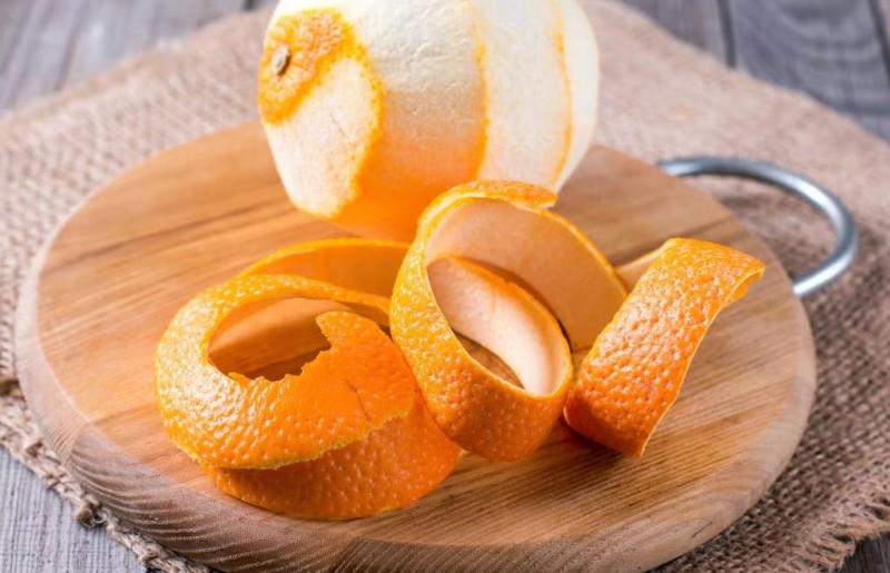 Don't Throw Away Orange Peels: Use Them for These Purposes