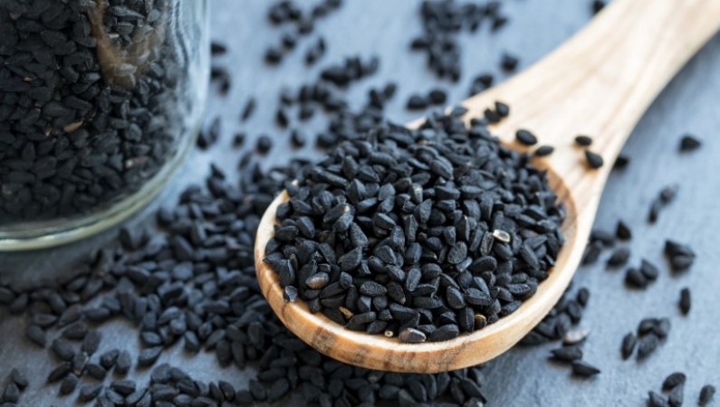 Use these special seeds to get black and thick hair, its benefits will surprise you