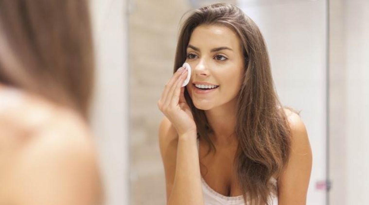 Know Which Beauty Product Is Better For Your Skin