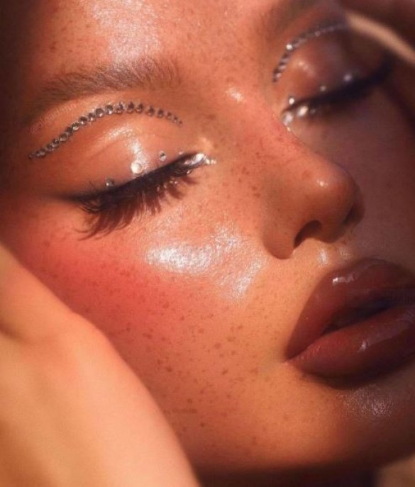 10 Must-Try Beauty Trends for 2023: Stay Ahead of the Style Curve