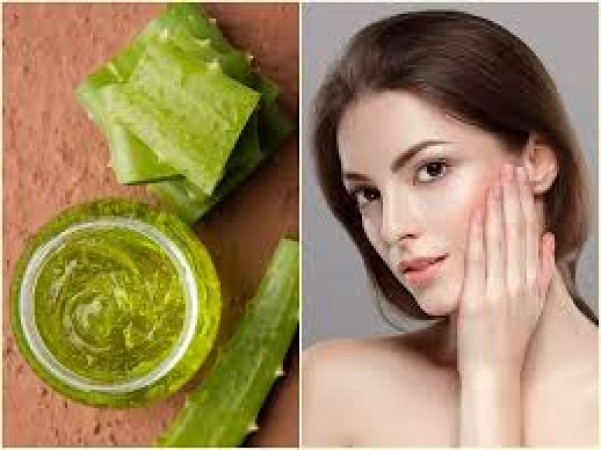 To remove facial blemishes, apply these things by mixing them with aloe vera