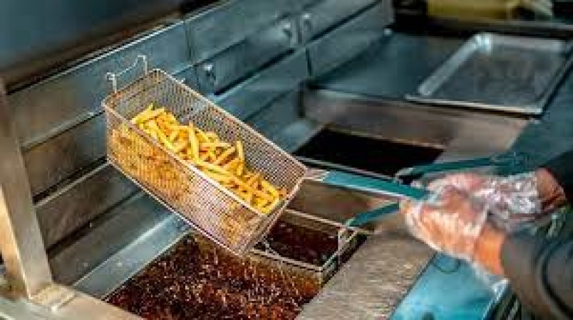 Know how processed and fried food is dangerous for the skin